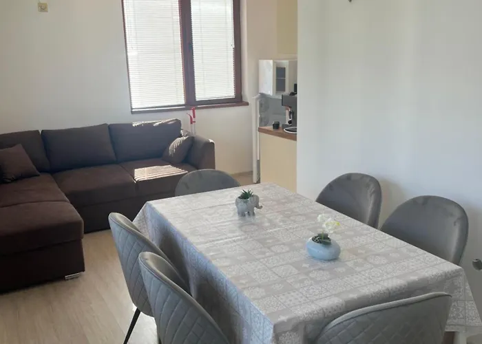 Апартамент частен стамополу - Private Two-bedroom Stamopolu *